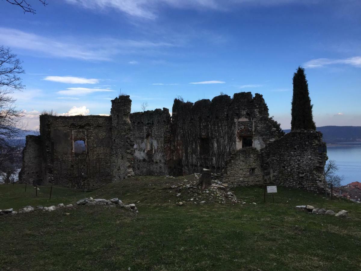 Casa Corte Alla Rocca Arona Ngoại thất bức ảnh